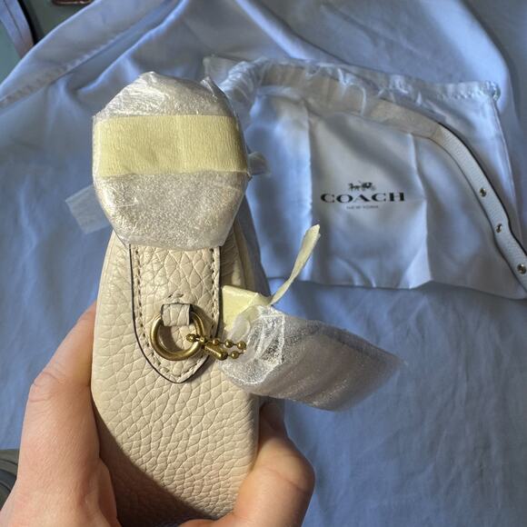 🤍 COACH Mira Shoulder Bag in Colorblock - Chalk Multi Signature Canvas NWT - Picture 10 of 10